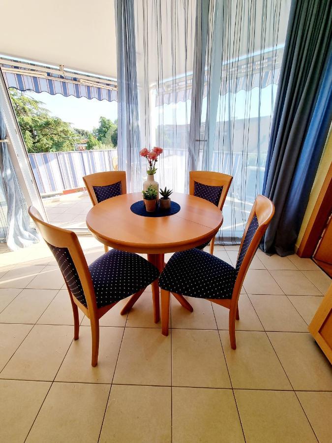 Appartamento Sea View App Mirta Umago Esterno foto