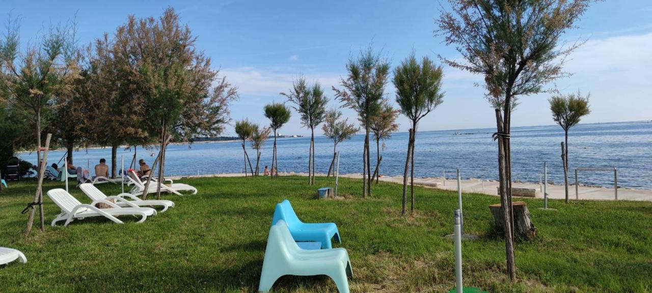 Appartamento Sea View App Mirta Umago Esterno foto