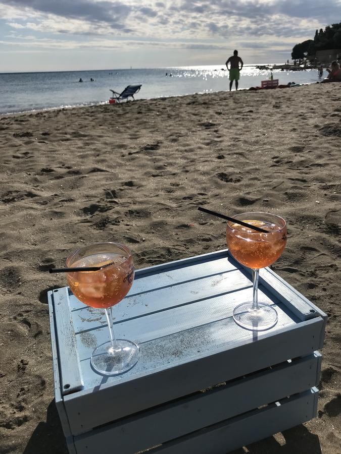 Appartamento Sea View App Mirta Umago Esterno foto